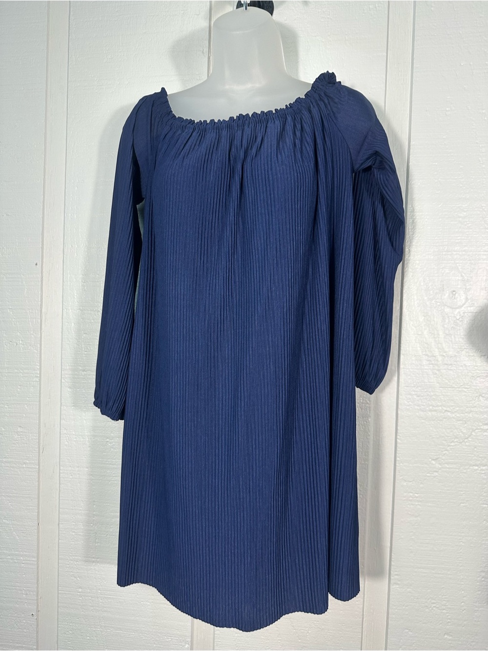 One Clothing Los Angeles Blue Dress Size Medium EUC